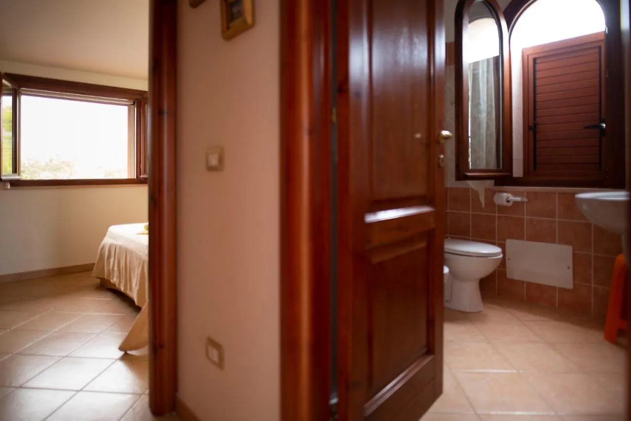 Farm stay Agriturismo I Doni Del Mandorlo Alghero
